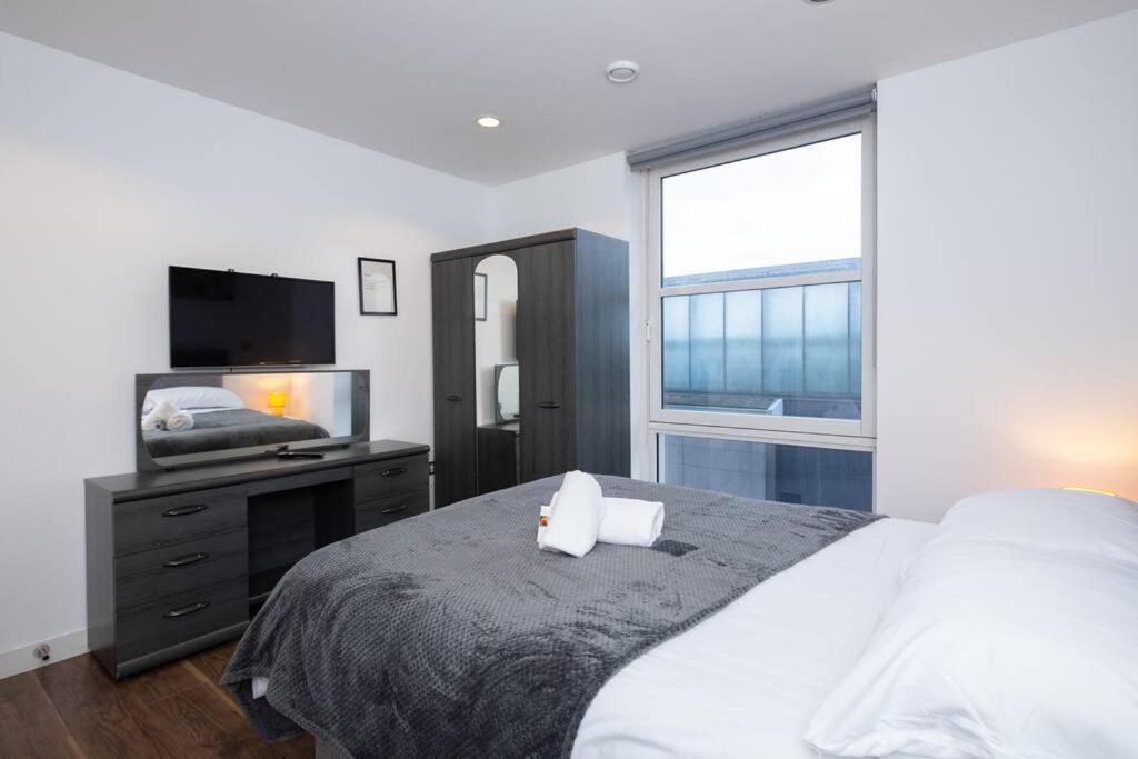 Stylish Mediacity 2Bed, Sleeps 6, Amazing Views Manchester Exteriér fotografie