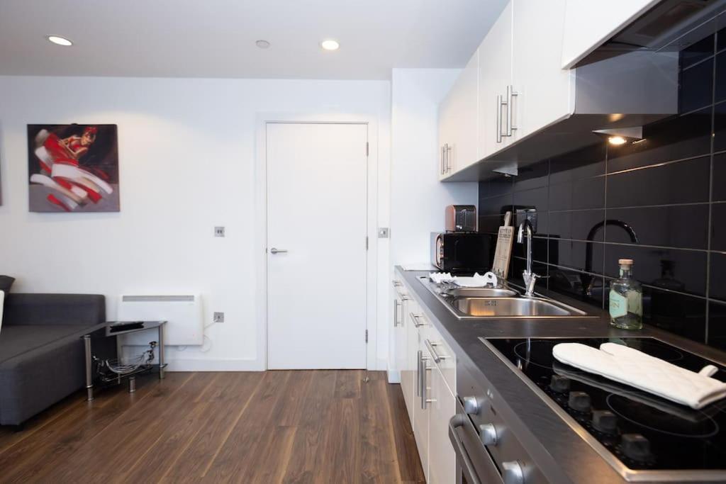 Stylish Mediacity 2Bed, Sleeps 6, Amazing Views Manchester Exteriér fotografie