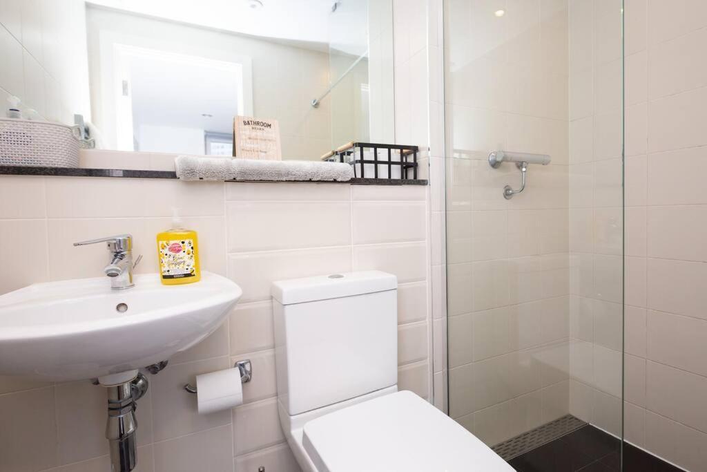 Stylish Mediacity 2Bed, Sleeps 6, Amazing Views Manchester Exteriér fotografie